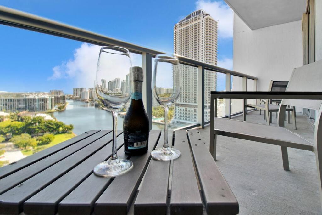 2BR 2Bth Hallandale Beach Miami Ft Lauderdale FL Esterno foto